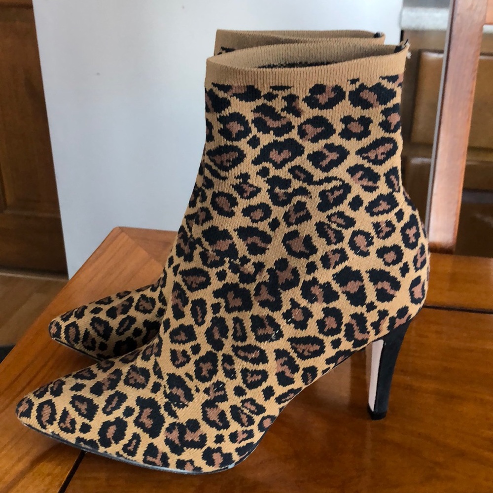Mia ankle booties